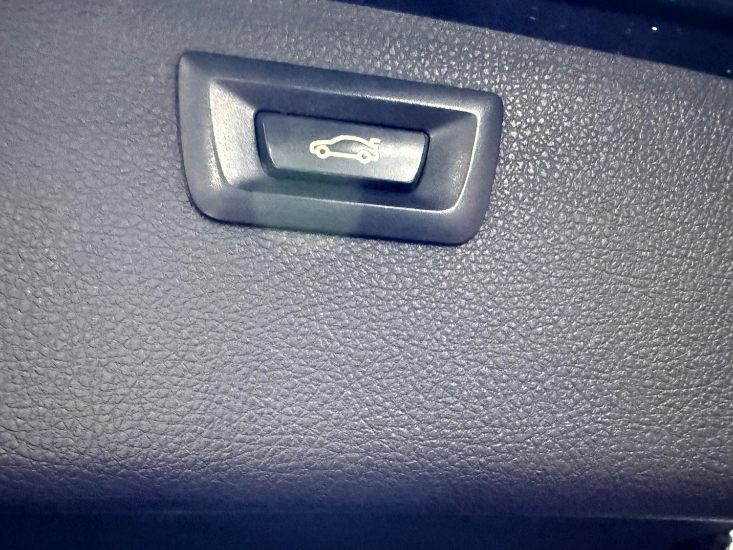 Used BMW 3 Series 2016 for sale - 76759518: Photo 28