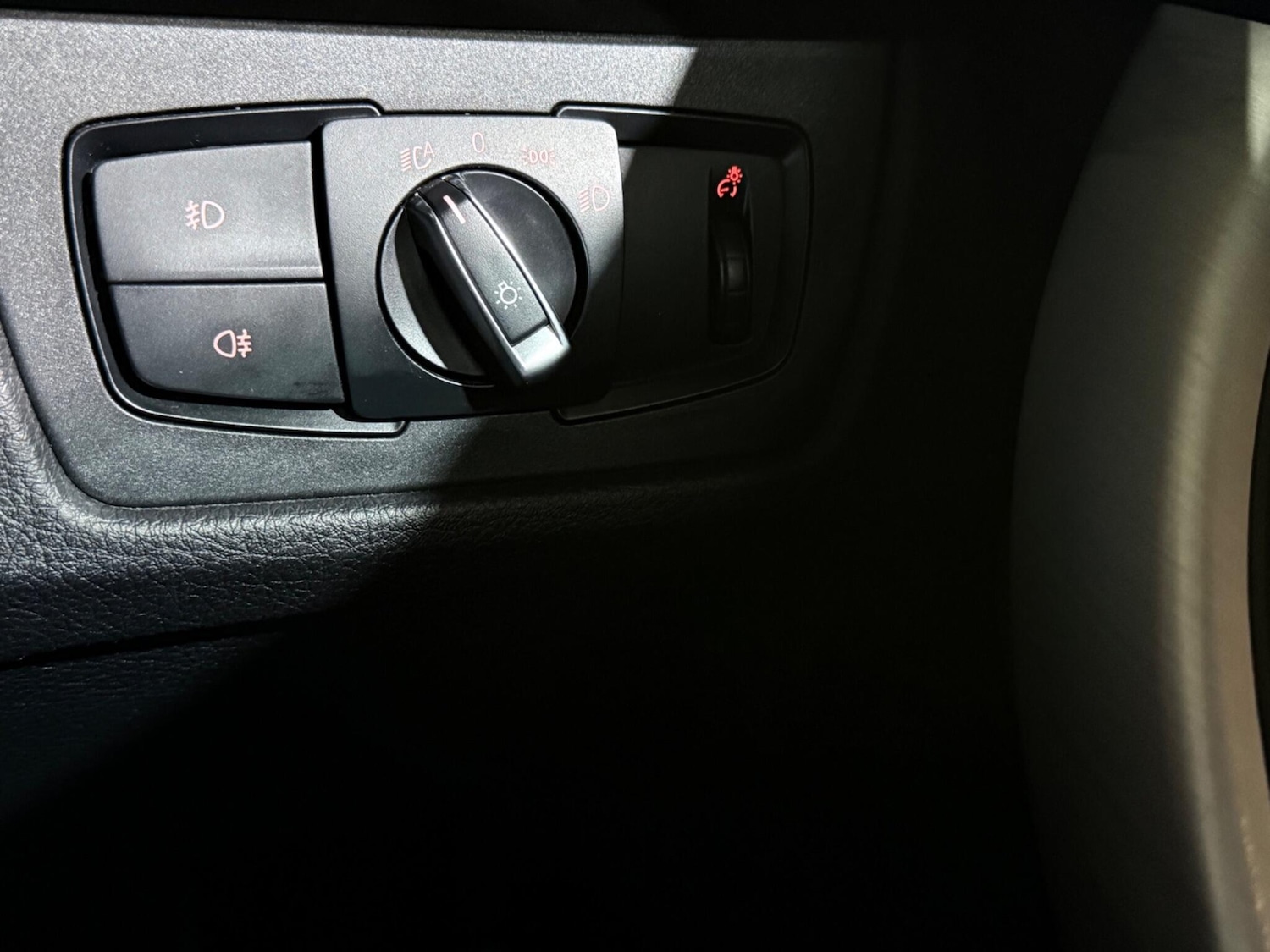 Used BMW 3 Series 2016 for sale - 76759518: Photo 43