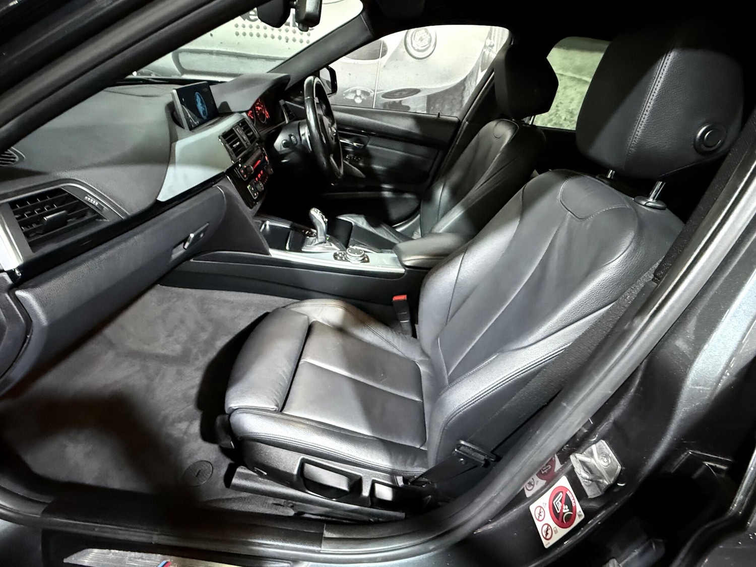 Used BMW 3 Series 2016 for sale - 76759518: Photo 6