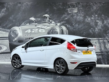 Used Ford Fiesta 2016 for sale - 75883380: Photo