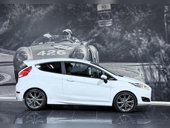 Used Ford Fiesta 2016 for sale - 75883380: Photo