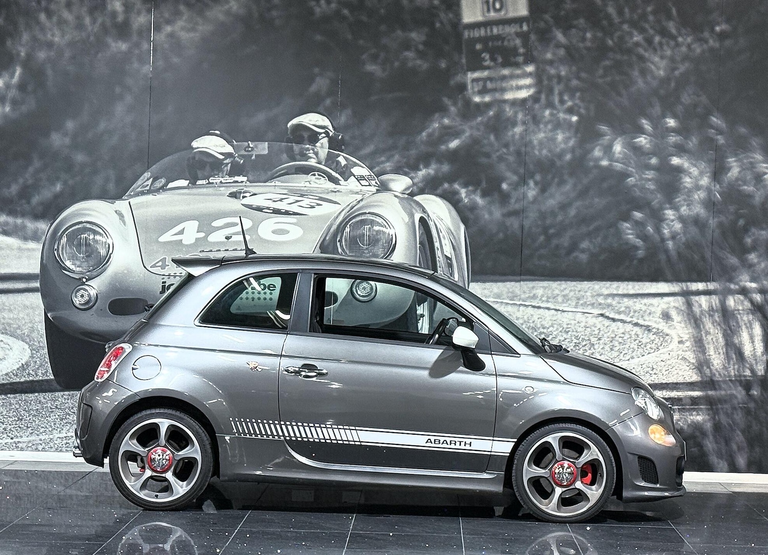 Used Abarth 500 2014 for sale - 77090855: Photo 4