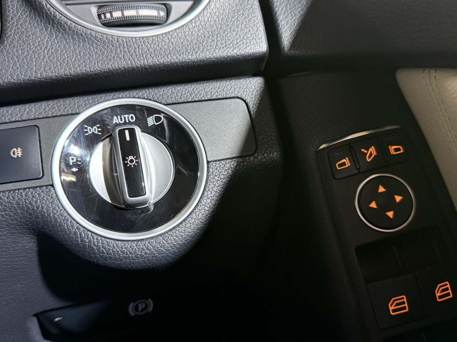 Used Mercedes-Benz C Class 2012 for sale - 76399204: Photo 45