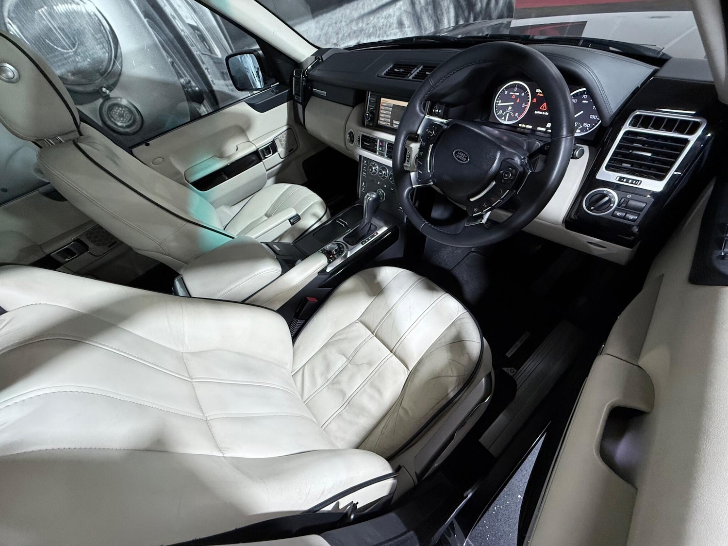 Used Land Rover Range Rover 2010 for sale - 78018895: Photo 14