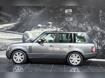 Used Land Rover Range Rover 2010 for sale - 78018895: Photo