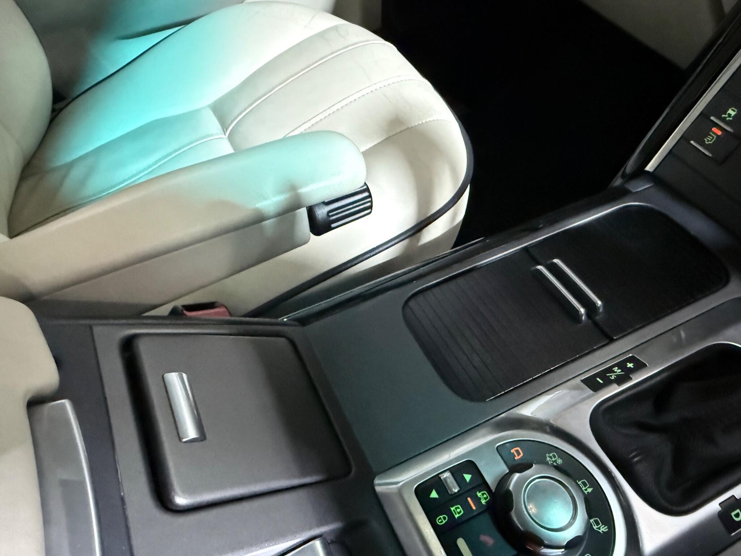 Used Land Rover Range Rover 2010 for sale - 78018895: Photo 50