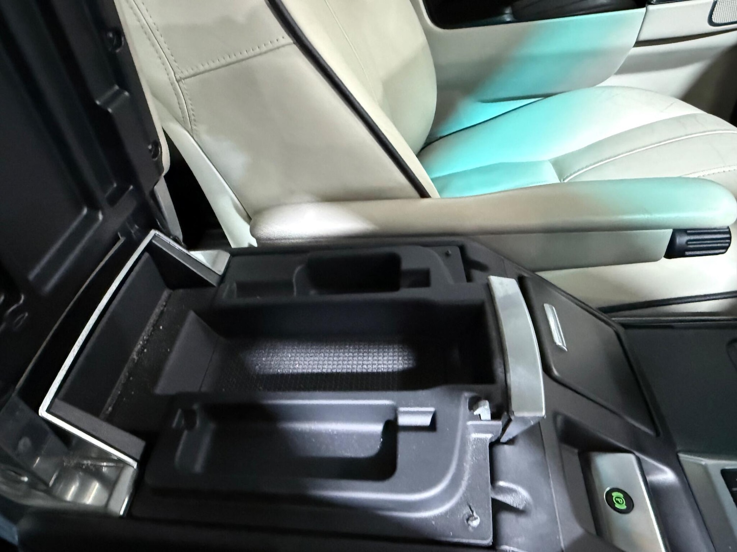 Used Land Rover Range Rover 2010 for sale - 78018895: Photo 53