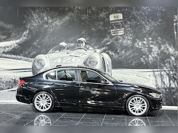 Used BMW 3 Series 2015 for sale - 77994019: Photo