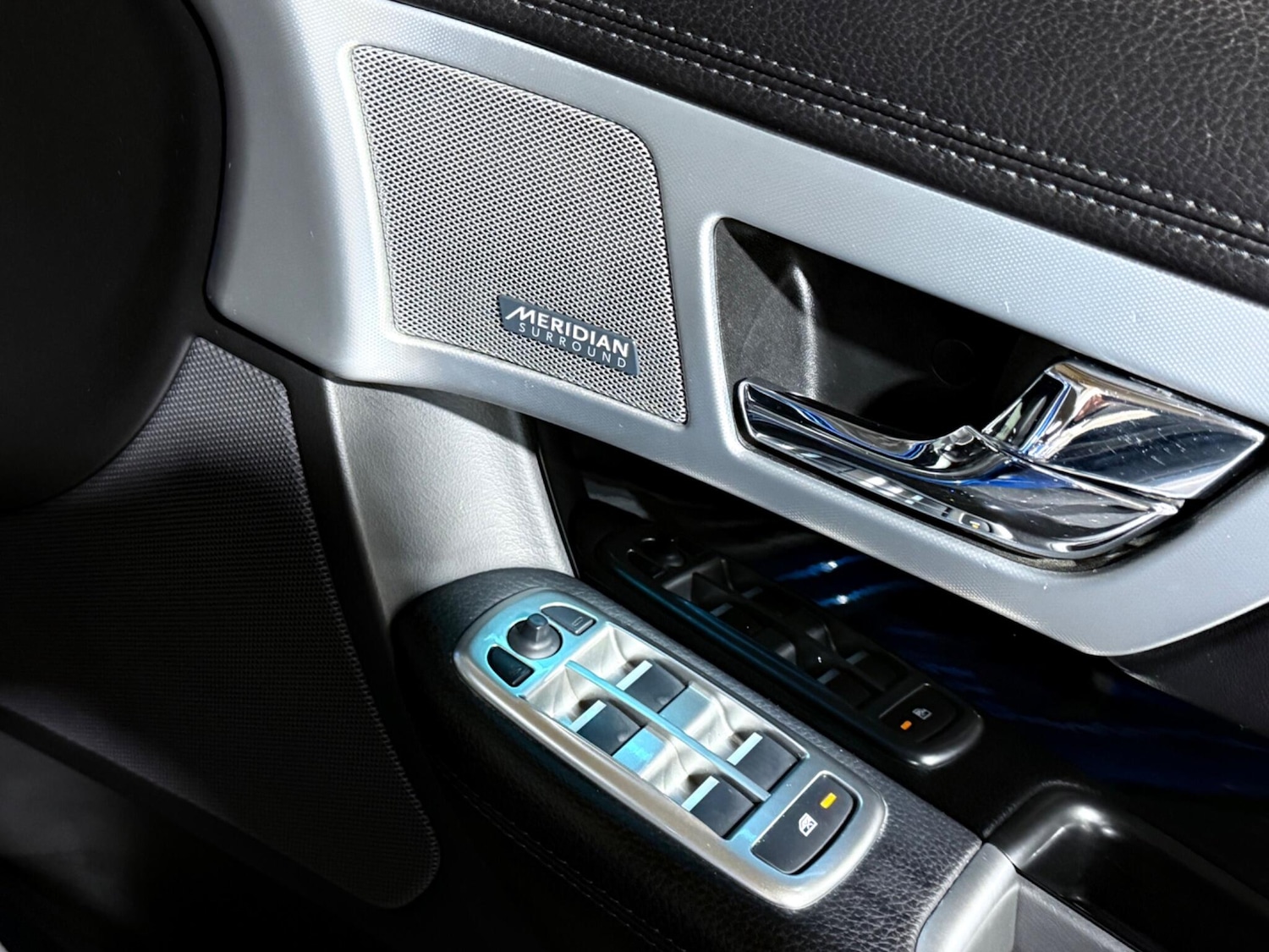 Used Jaguar XF 2015 for sale - 76645892: Photo 48