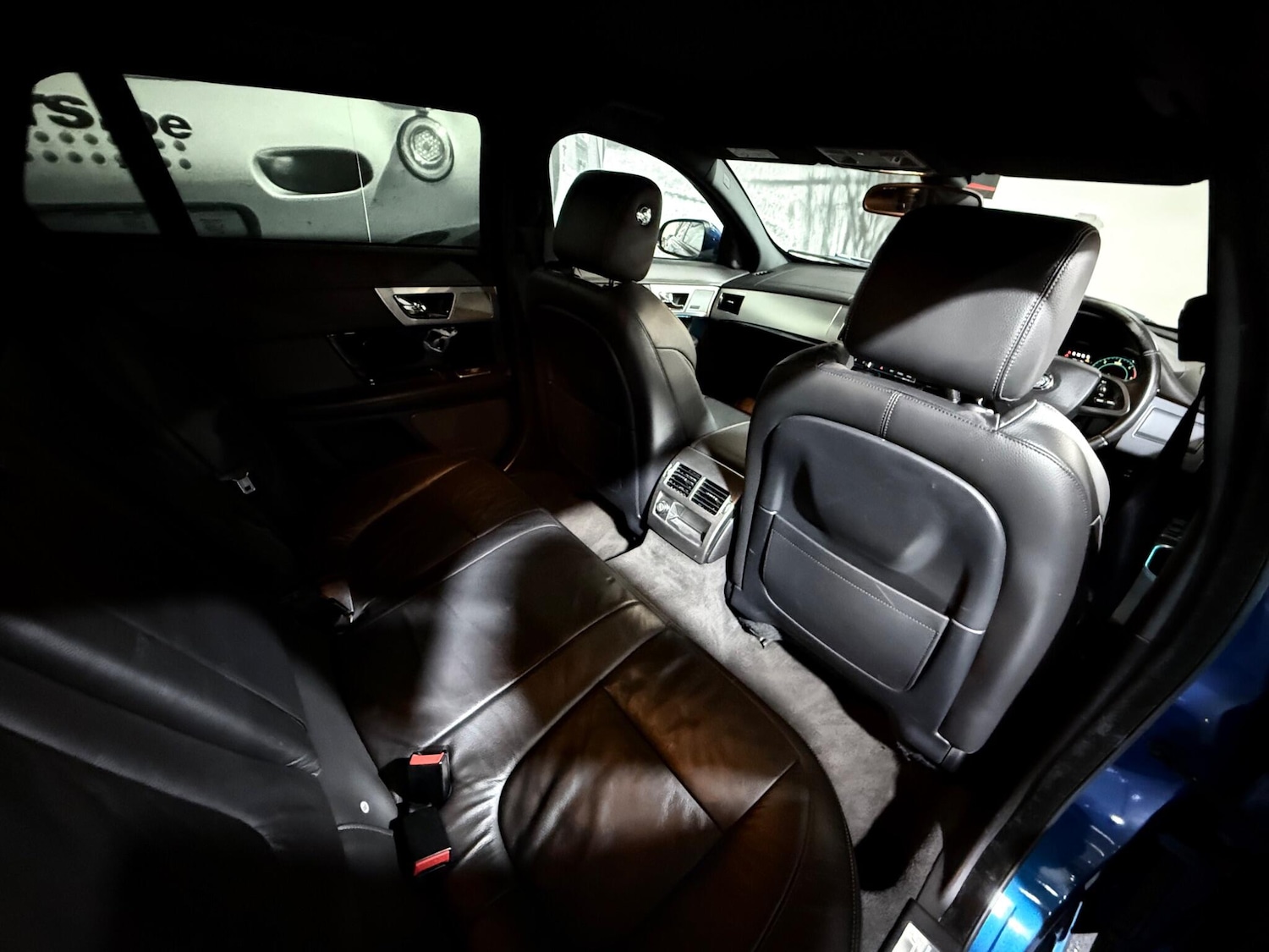 Used Jaguar XF 2015 for sale - 76997063: Photo 13