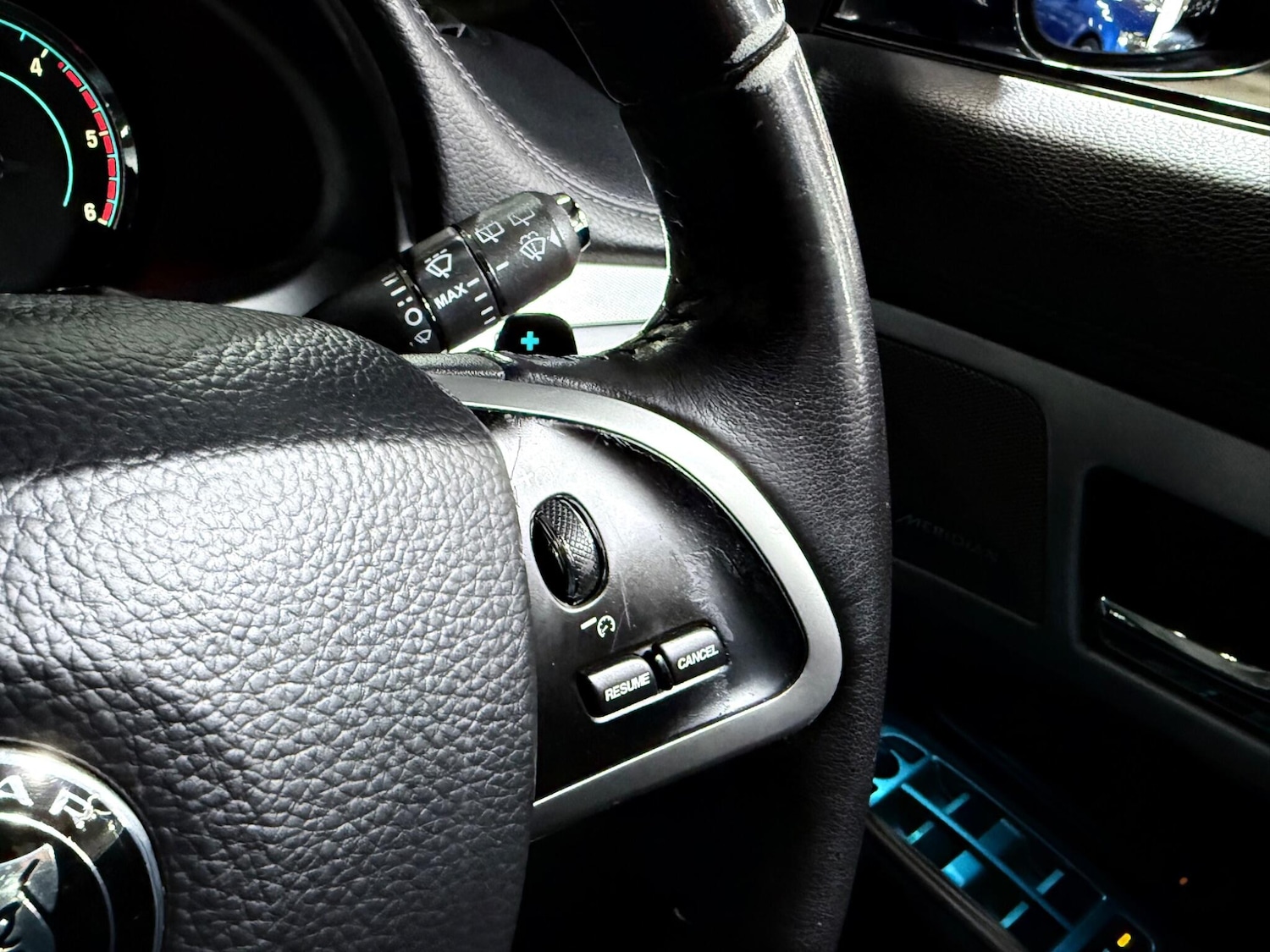 Used Jaguar XF 2015 for sale - 76997063: Photo 41