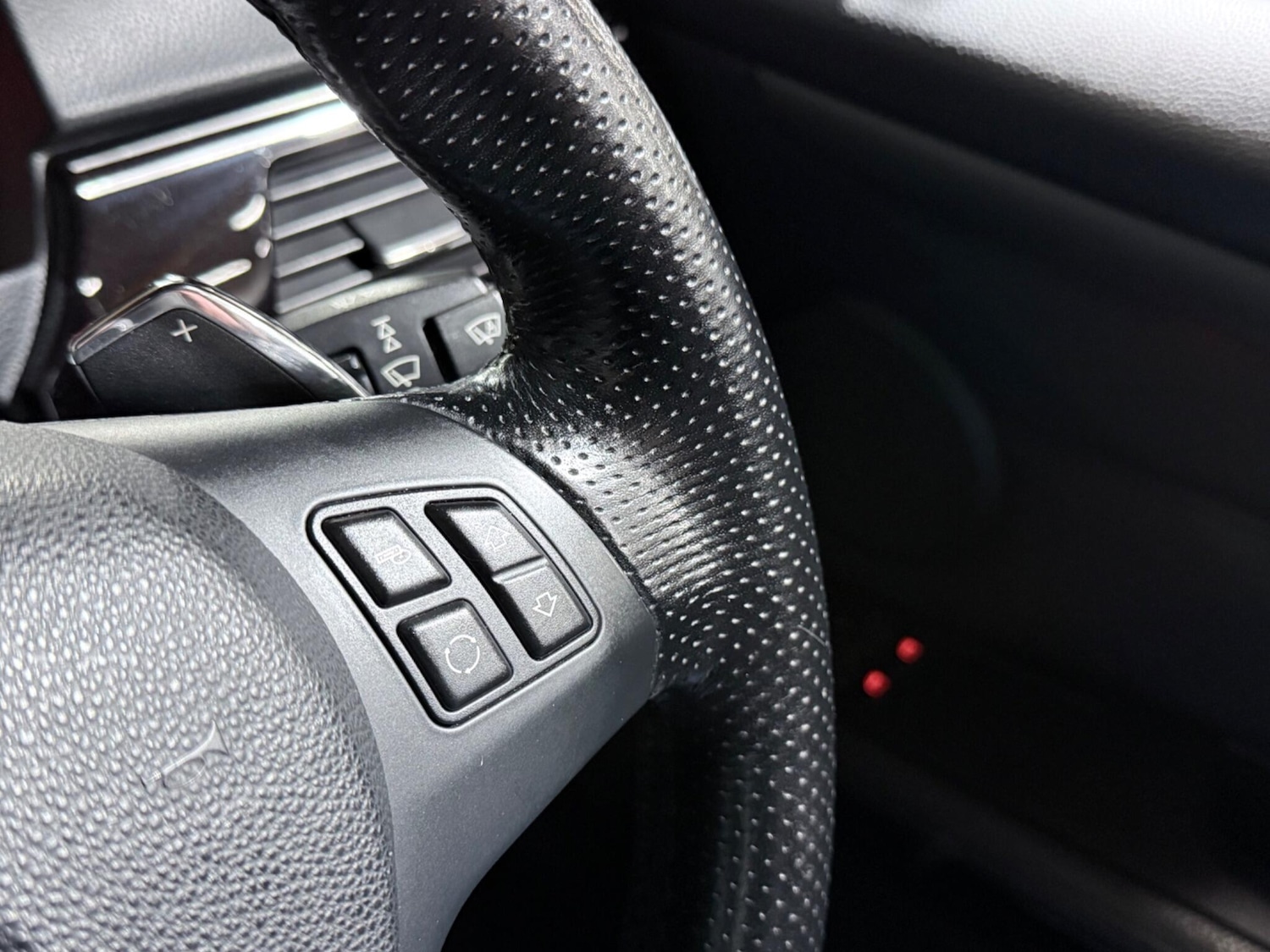 Used BMW 3 Series for sale - 77496829: Photo 26