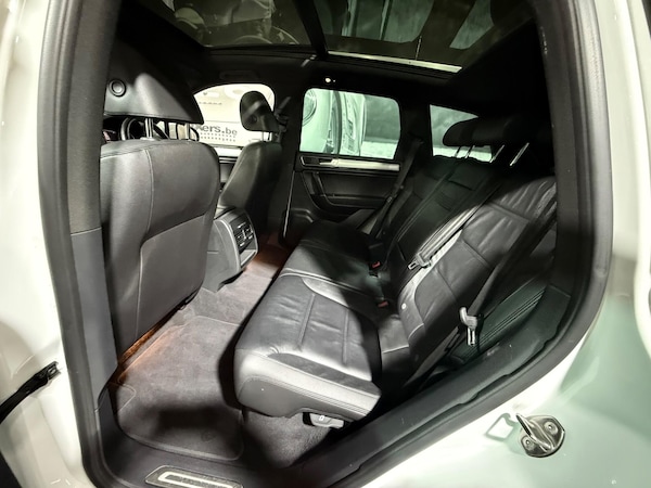 Used Volkswagen Touareg 2015 for sale - 76295939: Photo 13