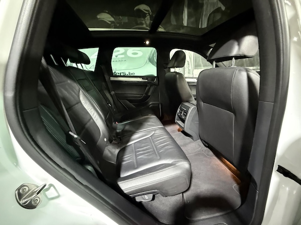 Used Volkswagen Touareg 2015 for sale - 76295939: Photo 17
