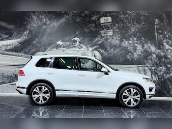 Used Volkswagen Touareg 2015 for sale - 76295939: Photo 4