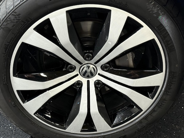Used Volkswagen Touareg 2015 for sale - 76295939: Photo 50