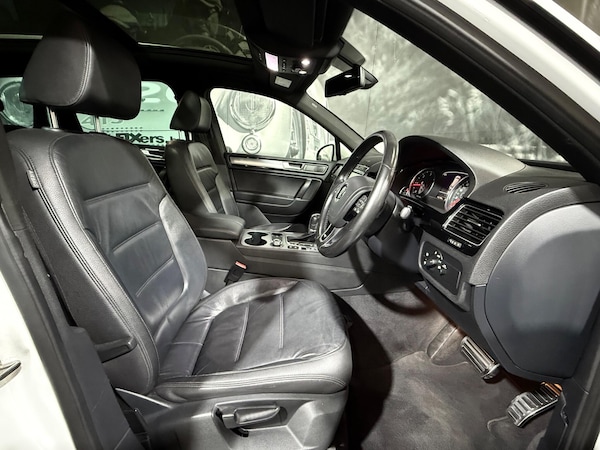 Used Volkswagen Touareg 2015 for sale - 76295939: Photo 8