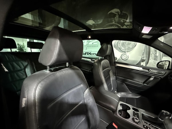Used Volkswagen Touareg 2015 for sale - 76295939: Photo 9