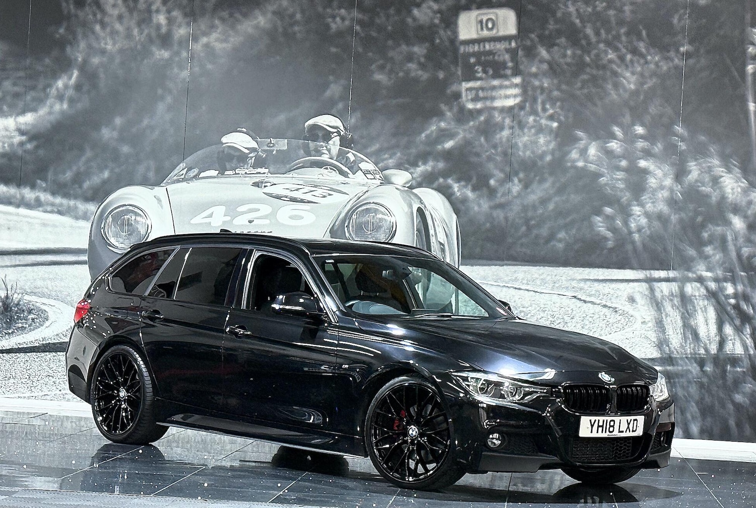 Used BMW 3 Series 2018 for sale - 76899145: Photo 1