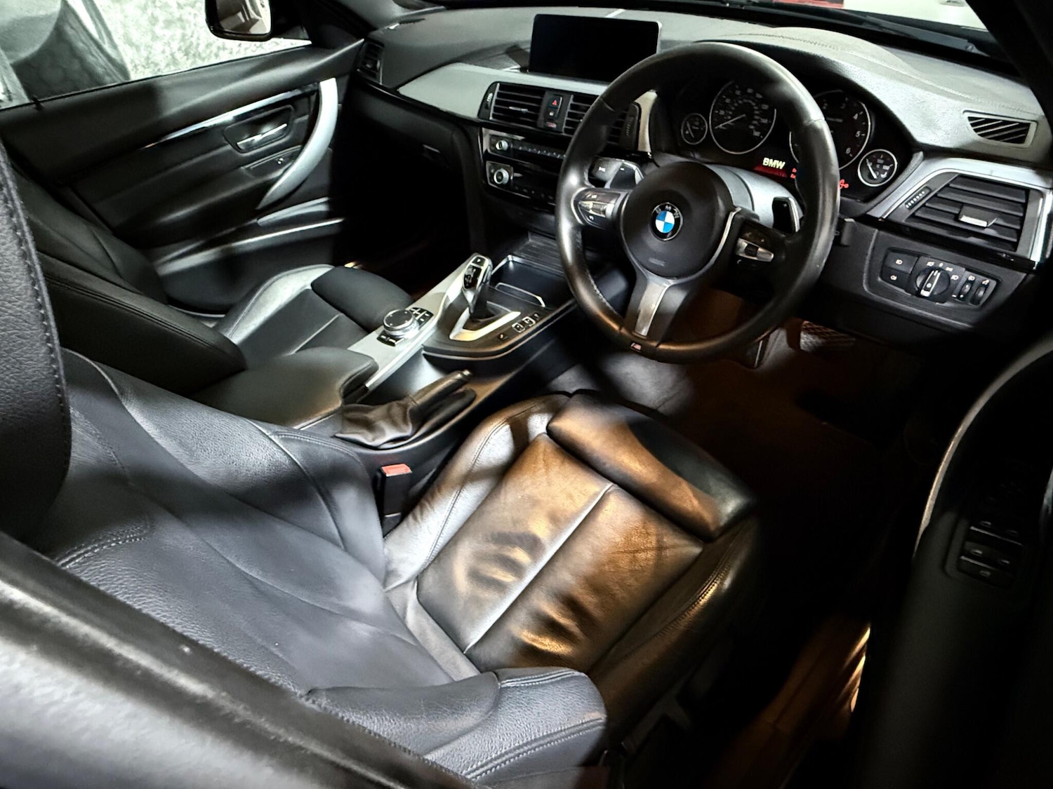 Used BMW 3 Series 2018 for sale - 76899145: Photo 11