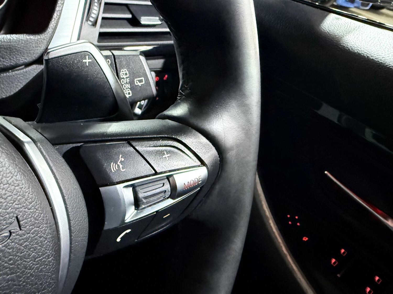 Used BMW 3 Series 2018 for sale - 76899145: Photo 41