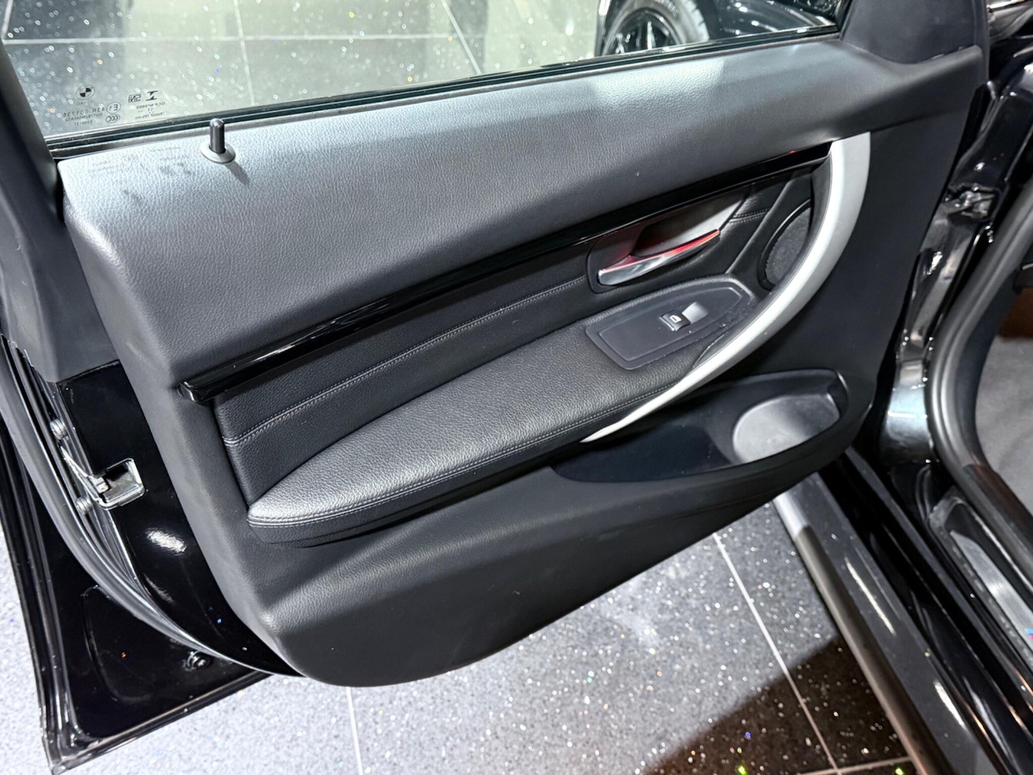 Used BMW 3 Series 2018 for sale - 76899145: Photo 58