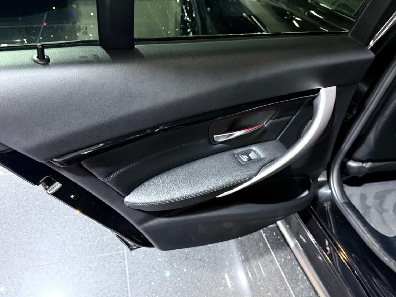 Used BMW 3 Series 2018 for sale - 76899145: Photo 59