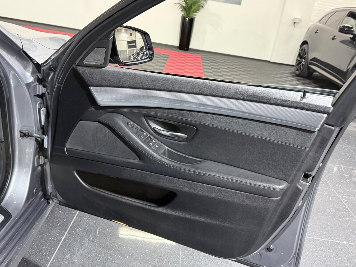 Used BMW 5 Series for sale - 77496149: Photo 66