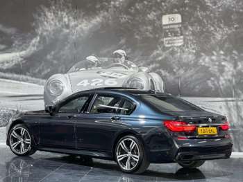 Used BMW 7 Series 2017 for sale - 75232373: Photo