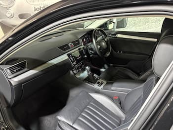 Used Skoda Superb 2023 for sale - 79634390: Photo