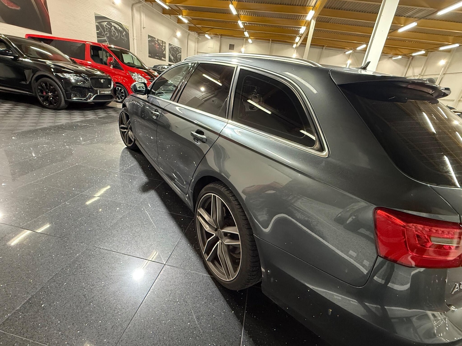 Used Audi A6 2014 for sale - 77908849: Photo 3