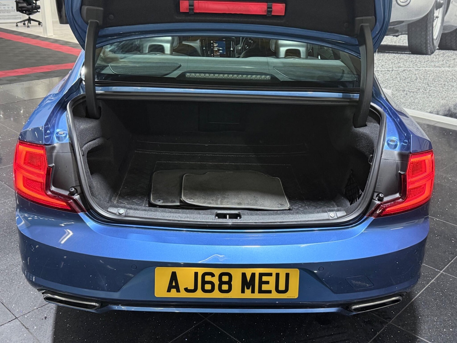 Used Volvo S90 2018 for sale - 77454700: Photo 20