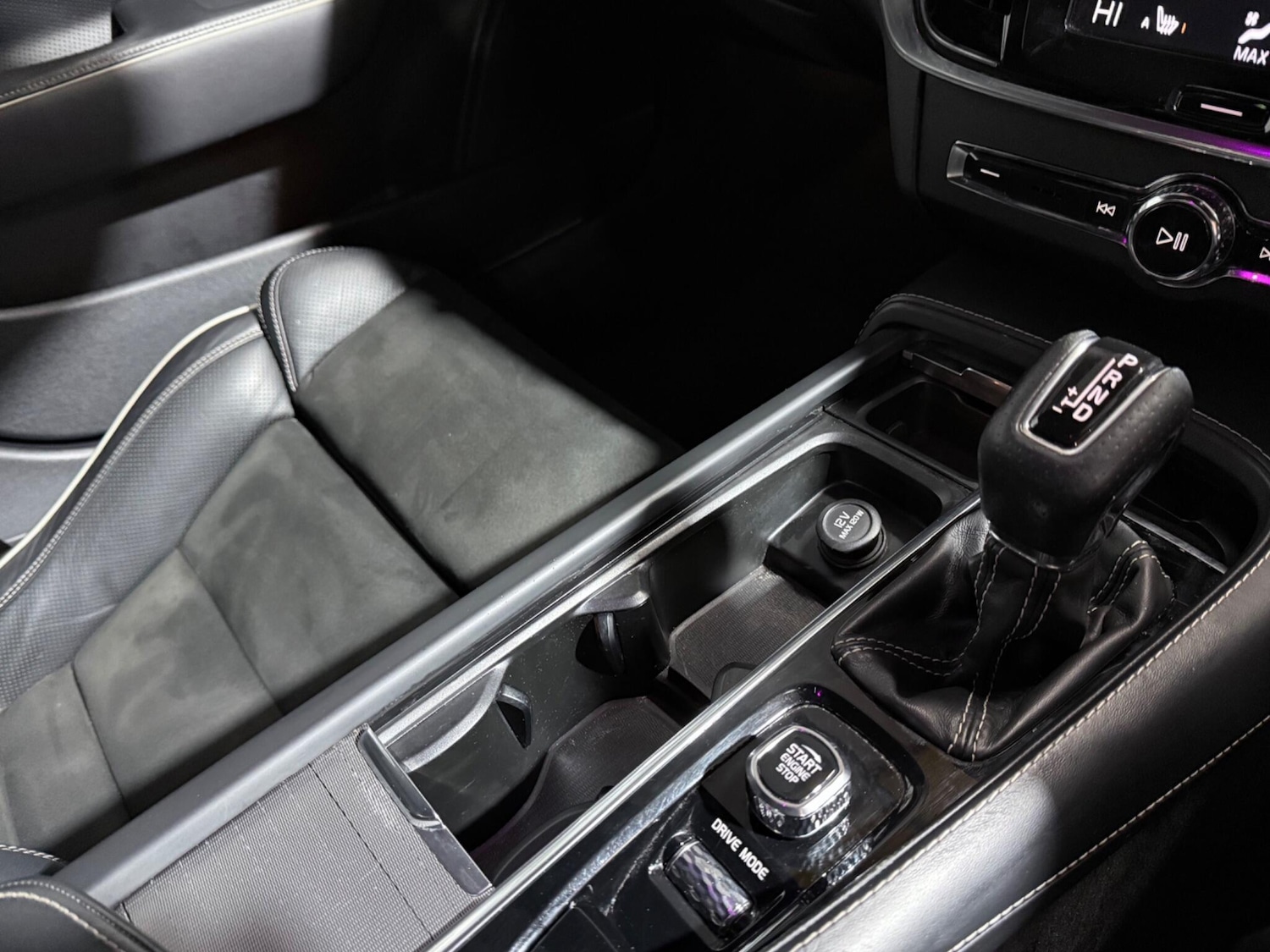 Used Volvo S90 2018 for sale - 77454700: Photo 39