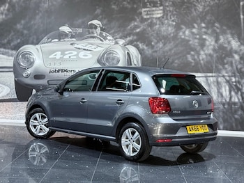 Used Volkswagen Polo 2016 for sale - 75578220: Photo