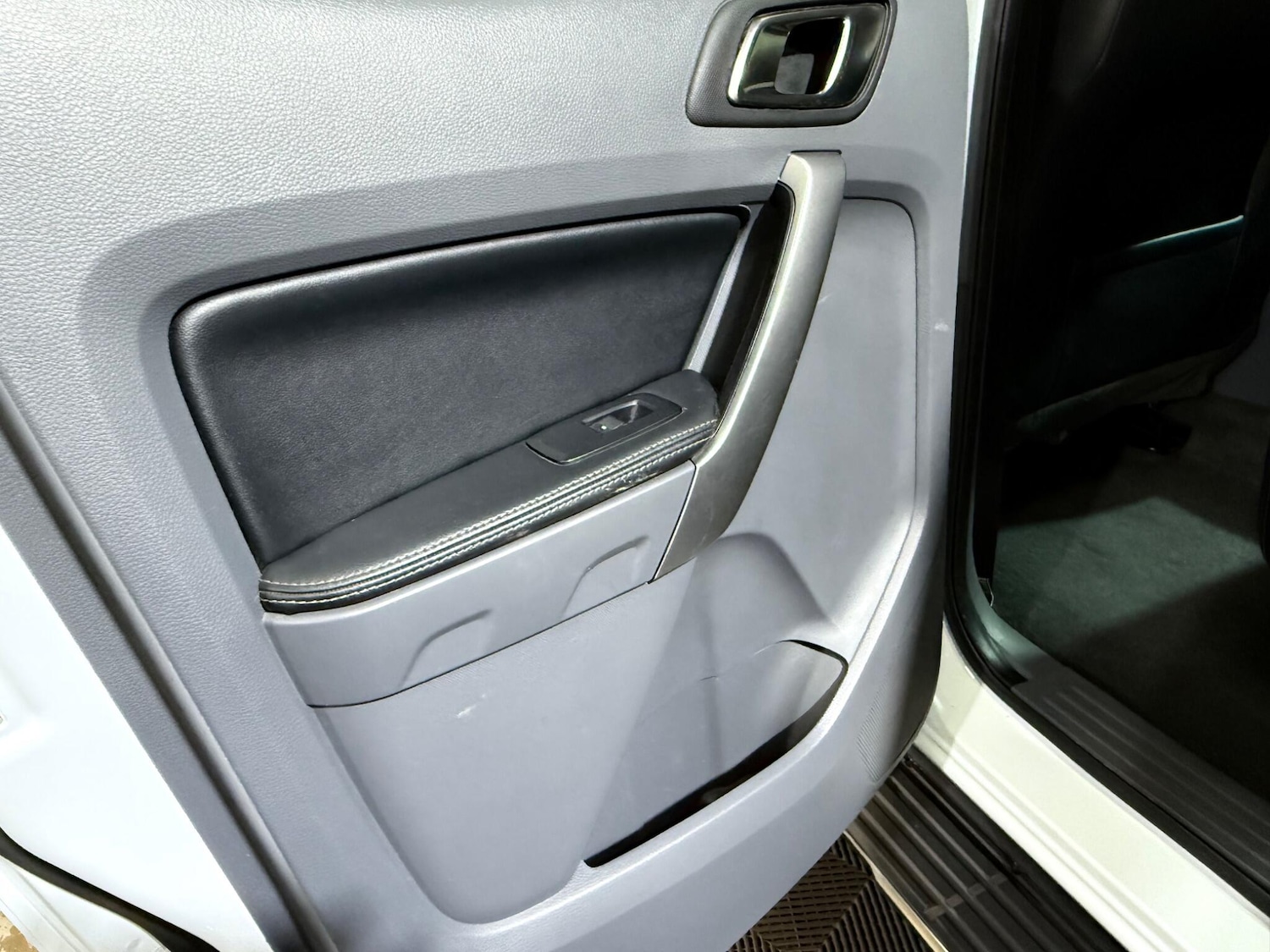 Used Ford Ranger 2016 for sale - 76824585: Photo 42