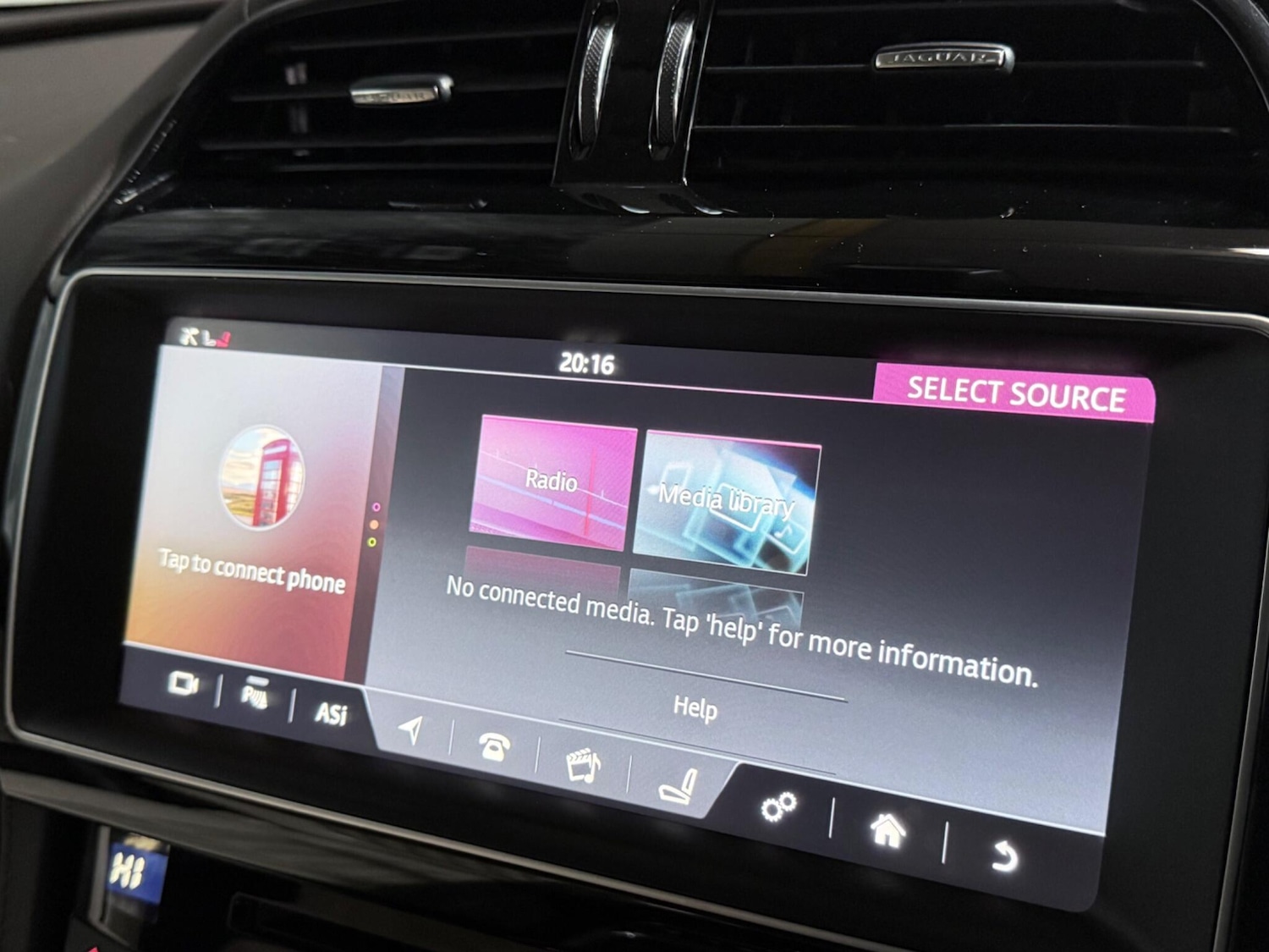 Used Jaguar F-Pace 2017 for sale - 77411344: Photo 36