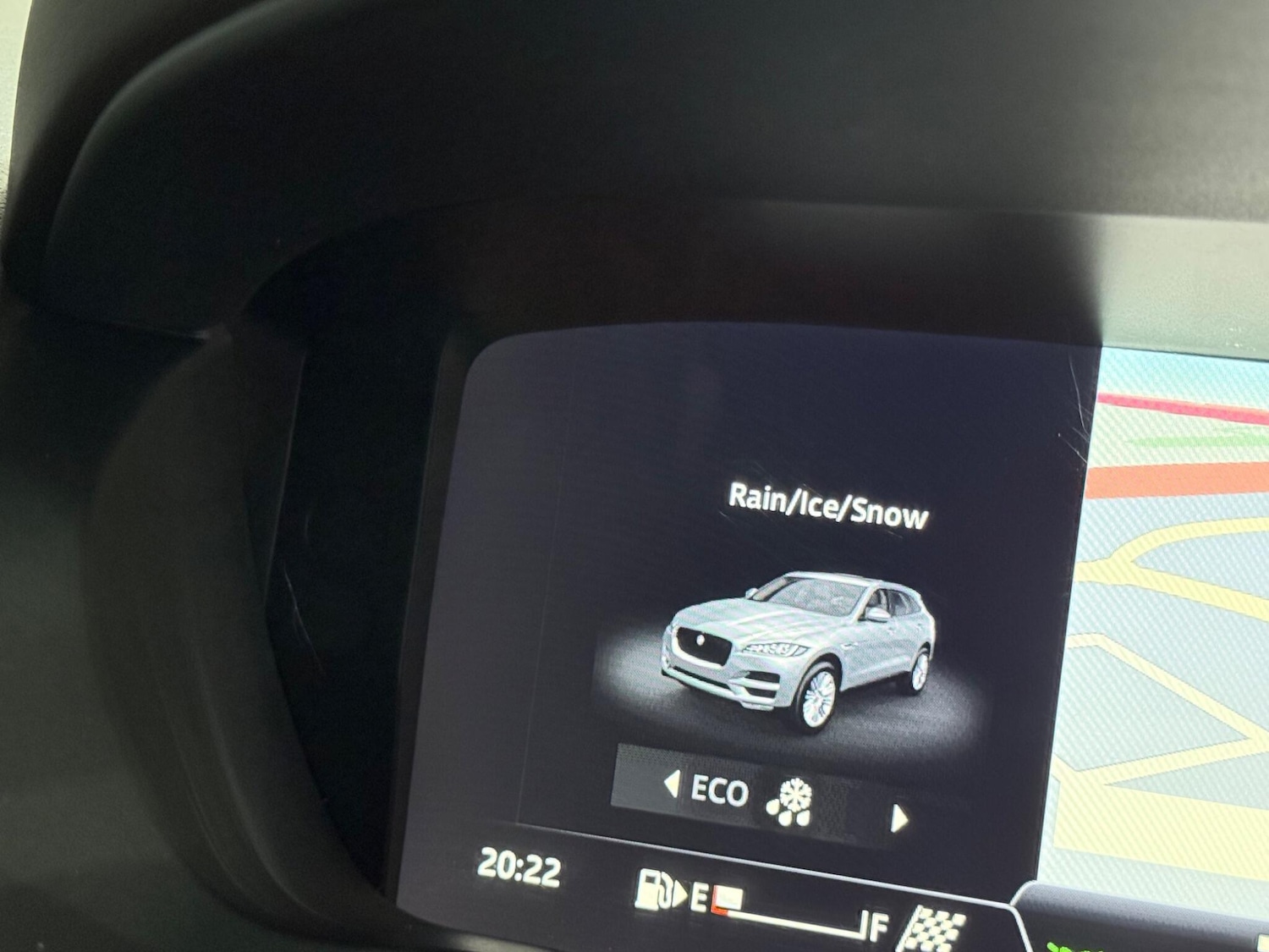 Used Jaguar F-Pace 2017 for sale - 77411344: Photo 43