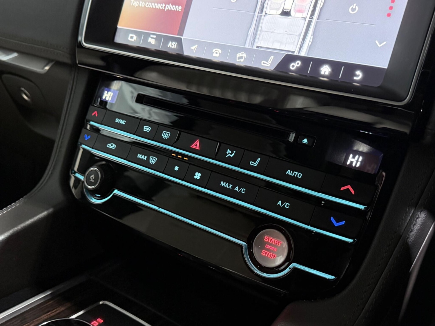 Used Jaguar F-Pace 2017 for sale - 77411344: Photo 54