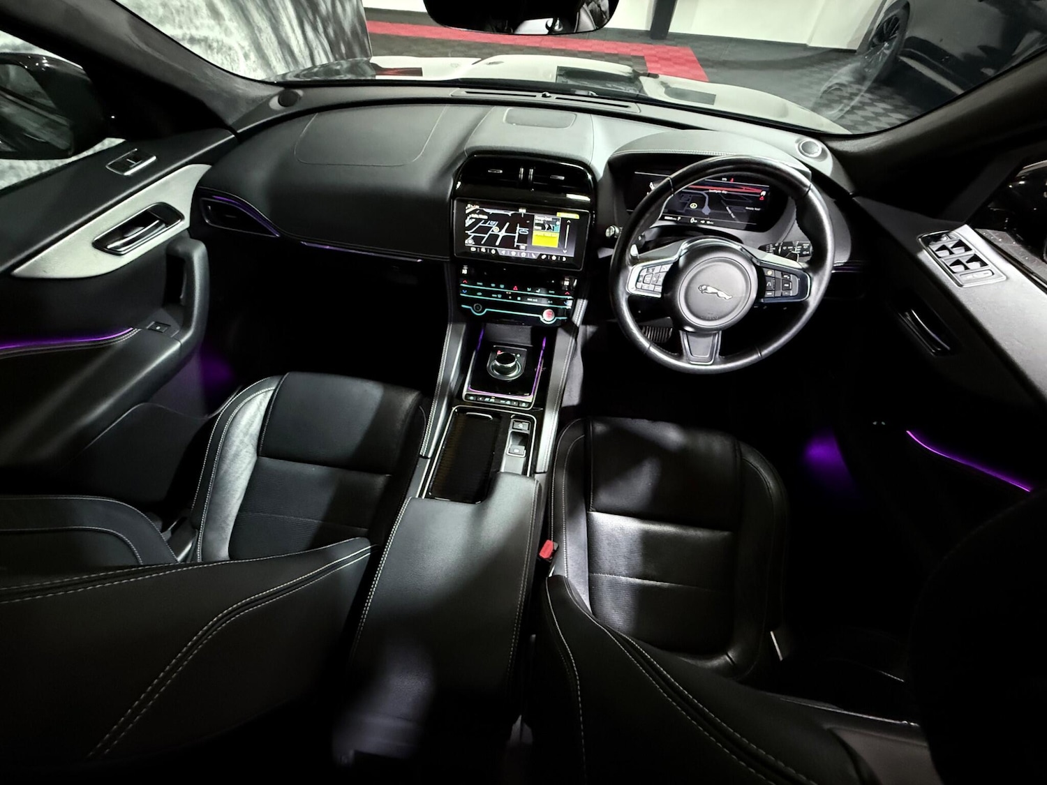 Used Jaguar F-Pace 2020 for sale - 77163034: Photo 11