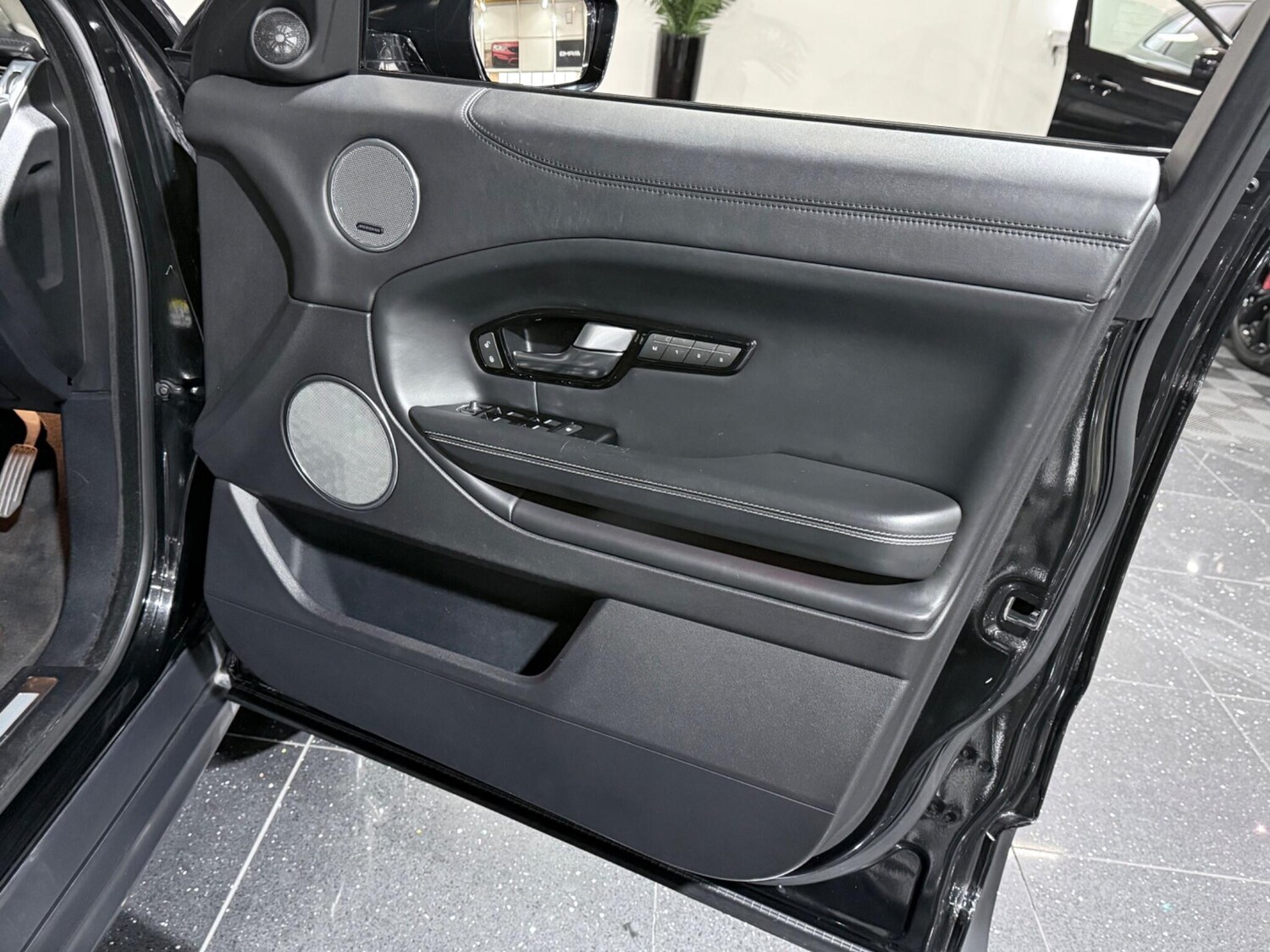 Used Land Rover Range Rover Evoque 2016 for sale - 77395766: Photo 57