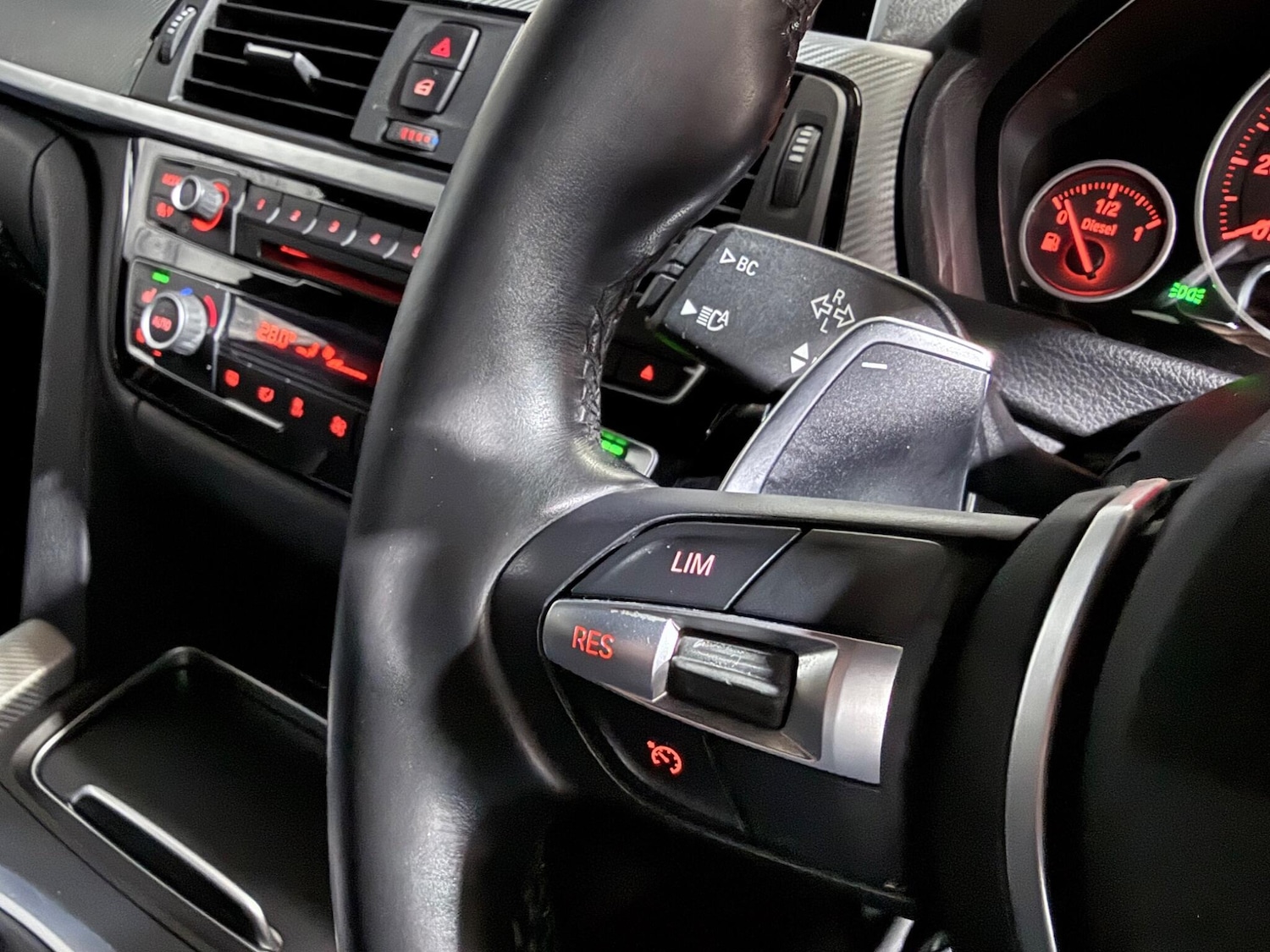 Used BMW 3 Series 2018 for sale - 78072003: Photo 43