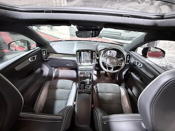 Used Volvo XC40 2022 for sale - 78548571: Photo