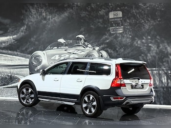 Used Volvo XC70 2013 for sale - 79145736: Photo