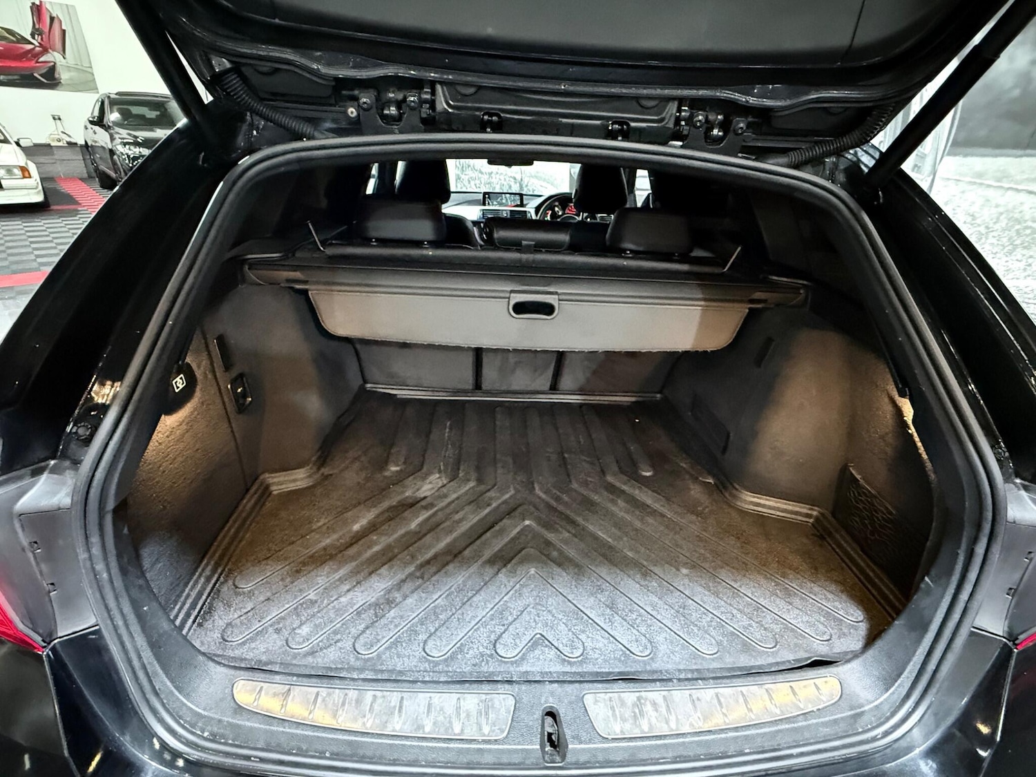 Used BMW 3 Series 2016 for sale - 77175750: Photo 19