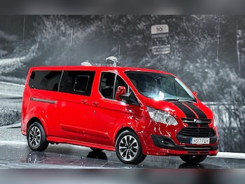 Used Ford Tourneo Custom 2017 for sale - 77799067: Photo