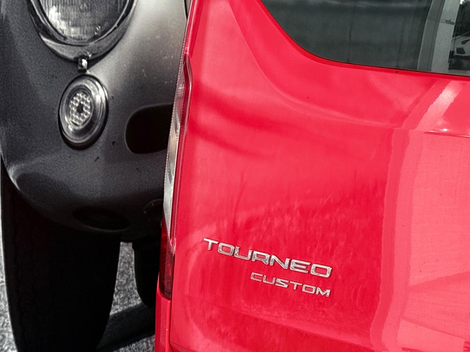 Used Ford Tourneo Custom 2017 for sale - 76752667: Photo 14