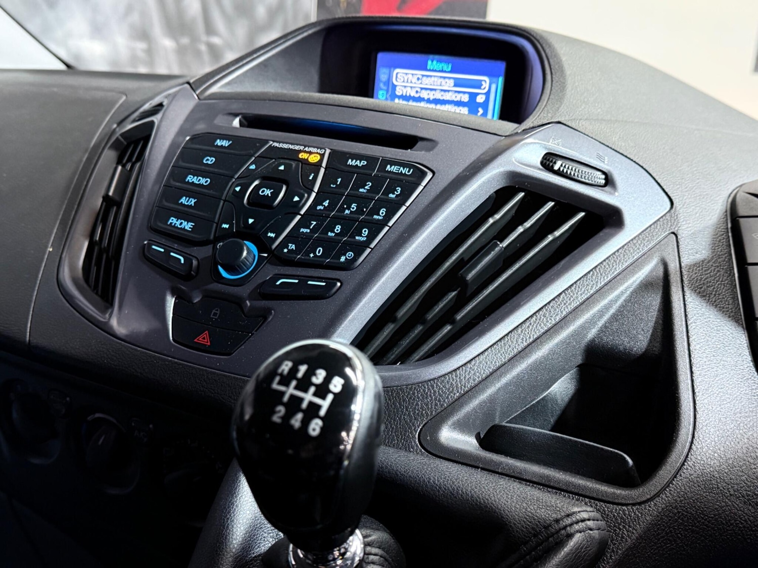 Used Ford Tourneo Custom 2017 for sale - 76752667: Photo 16