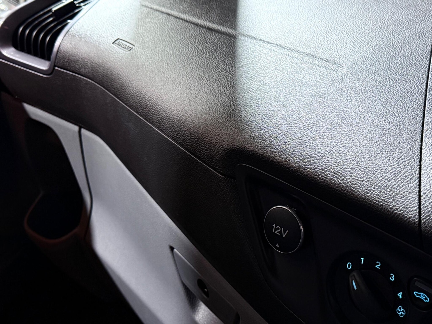 Used Ford Tourneo Custom 2017 for sale - 76752667: Photo 31