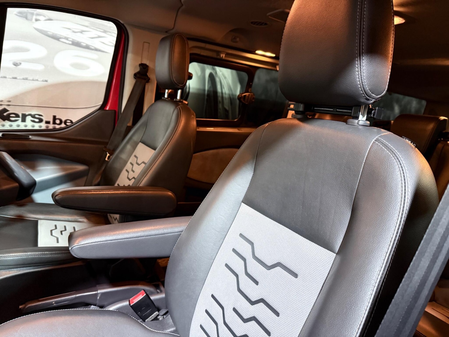 Used Ford Tourneo Custom 2017 for sale - 76752667: Photo 38