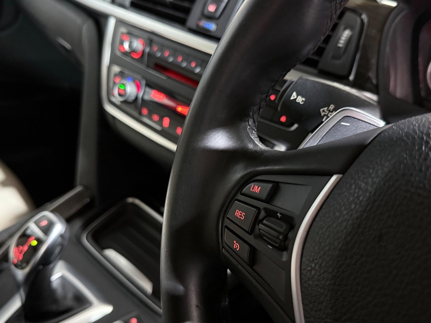 Used BMW 3 Series 2015 for sale - 77253967: Photo 33